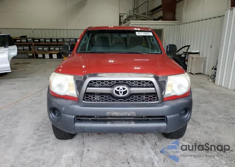 2011 Toyota Tacoma z USA, uszkodzony, nr VIN 5TFPX4EN7BX002019